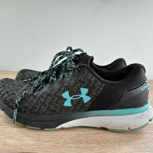 Under Armour Charged Women's Athletic Shoe